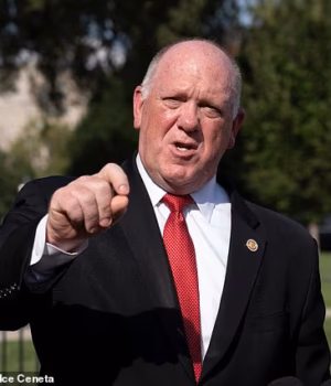 111245683-16130795-Trump_s_Border_Czar_Tom_Homan_told_Fox_News_Jacqui_Heinrich_that-a-6_178942135266.avif