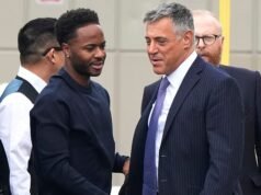 Raheem Sterling se confessou culpado de dirigir perigosamente e ter ‘crack hippy’ depois de bater seu Lamborghini de £ 270.000, o ex-astro da Premier League, 31, descobriu seu destino no tribunal