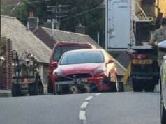Esquadrão antibombas chamado e casas evacuadas após ‘substância’ encontrada em rua residencial – mulher de 35 anos acusada de ‘explosivos’