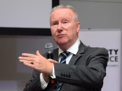 Agora, até o ex-chefe de saúde do SNP quer abandonar os centros de GP e usar o aplicativo inglês do NHS na Escócia