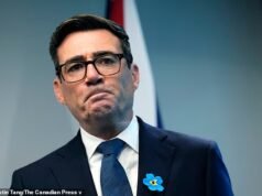 Burnham salta para reviver a tentativa de ‘reinicialização’ da UE em negociações com o primeiro-ministro irlandês – enquanto Bruxelas joga duro no comércio e na livre circulação de jovens
