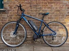 A Amazon está alimentando o aumento de e-bikes ilegais com a venda de kits chineses que transformam bicicletas normais em máquinas de alta velocidade