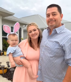 111339845-16142879-Natalie_36_and_Joshua_Strong_53_learned_their_baby_girl_was_not_-a-16_17897640335.avif