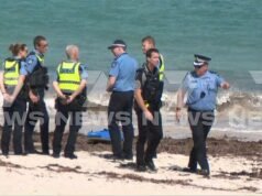 A busca desesperada pelo nadador de 63 anos que morreu em um ataque mortal de tubarão na praia de Sorrento entra no segundo dia enquanto o clima dificulta as tripulações
