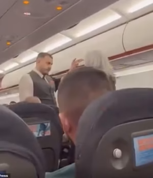 111375671-16147585-A_group_of_Brits_were_hauled_off_an_easyJet_flight_from_Larnaca_-a-5_178999098057.avif