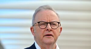 Australianos dão veredicto contundente sobre imigração, nova pesquisa revela que dois terços querem menos migrantes