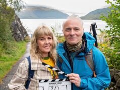 Ashley Jensen estrela novamente com Mark Bonner na nova comédia desconexa