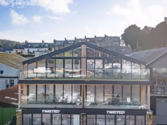 Um desenvolvedor entrou em colapso depois de perder uma licitação para derrubar uma regra de segundas residências na cidade litorânea conhecida como Chelsea-on-Sea – já que apartamentos de £ 1,2 milhão que ele construiu ficam vazios por mais de um ano.