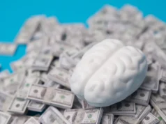 Problemas financeiros podem fazer seu cérebro envelhecer mais rápido