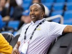 UCLA demite AD Martin Jarmond depois de dificuldades dias antes da estreia de Bob Chesney no Bruins
