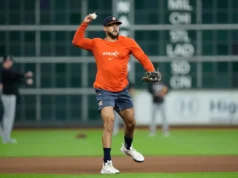 Os Astros podem transferir Carlos Correa para a segunda base se ele retornar antes do final da temporada regular