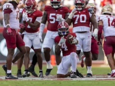 O estado da Flórida não conseguiu desacelerar o ataque do número 10 do Alabama na vitória por 50-36 do Crimson Tide.