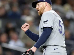 Rays corre em bola pequena, Drew Rasmussen ultrapassa Yankees AL East, cabeça-de-chave número 1