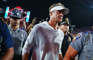 O retorno do técnico da LSU, Lane Kiffin, a Ole Miss atrai quase 11 milhões de espectadores