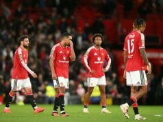 Carrick é responsável pelos problemas do Man United na Copa da Liga