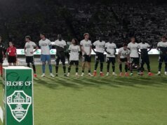 O técnico da Liga, Ceuta, criticou o trio do Real Madrid pelo incidente com a camisa