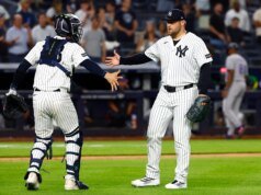 Em troca, Judge sem rebatidas, mas os Yankees venceram sua 34ª temporada consecutiva de vitórias com uma vitória por 5–3 sobre as Montanhas Rochosas.