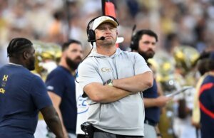O que o técnico da Georgia Tech: Mbakwe fala e reage após o confronto contra o Tennessee
