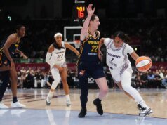 Fevers Mitchell surpreendeu na festa pós-jogo após estabelecer o recorde de pontuação da WNBA na vitória sobre Toronto