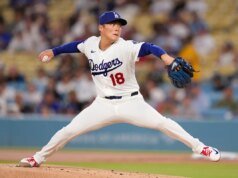 Yamamoto rebate 10 na vitória dos Dodgers sobre os Reds por 14-1, conquistando sua 7ª vitória consecutiva