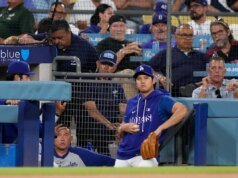 Ohtani é afastado dos gramados novamente como um fardo na lista de feridos dos Dodgers após desconforto no braço direito