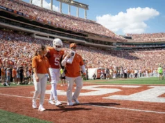 Texas RB Derek Cooper fora do jogo do Ohio State, ‘em um futuro próximo’, diz Steve Sarkisian