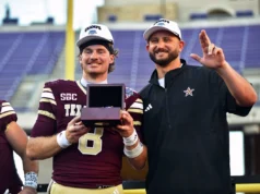 O futebol do Texas se concentra no QB Brad Jackson, mas o Texas State é apenas um ensaio geral | Dourado