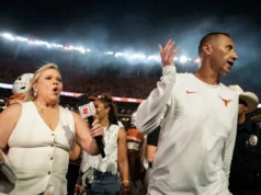 ASSISTIR: Steve Sarkisian critica os repórteres da ESPN durante e após a grande vitória da OSU contra o Texas