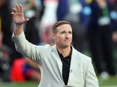 Drew Brees substitui Max Crosby em ‘Let’s Go!’