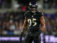Tavius Robinson destaca grandes mudanças na defesa renovada dos Ravens