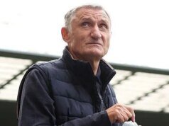 Mowbray está aliviado por ter jogadores do Rovers de volta