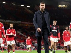 ‘Não podemos simplesmente jogar tudo em Carrick’ – Morrison