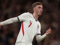 Como os jogadores saem de seleções internacionais?