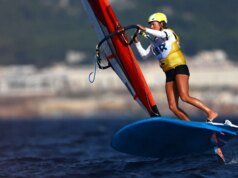 O Campeonato Mundial de Windsurf começa na instalação olímpica