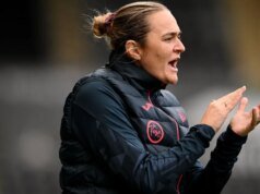 Cardiff perde ‘enorme’ para os Swans de Izzy Taylor