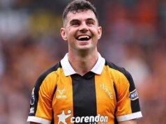 O ressurgimento tardio da carreira de Egan está de volta à Premier League