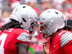 Ohio State revela uniformes para o jogo de Kent State | Buckeyes usam