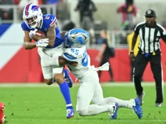 Lesão Bills WR DJ Moore sofreu colapso médico