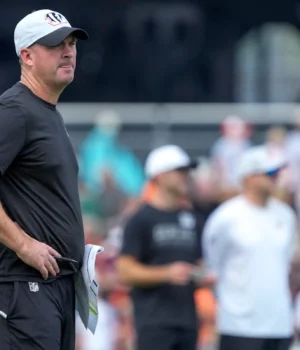 https3A2F2Fmedia.zenfs_.com2Fen2Fcincinnati_bengals_wire_usa_today_sports_articles_3932F74c9d3a.webp