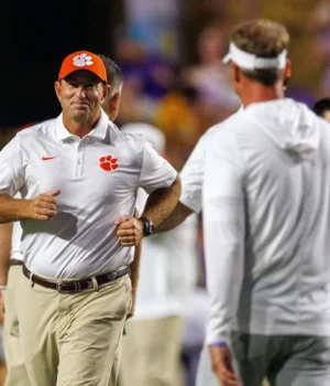 https3A2F2Fmedia.zenfs_.com2Fen2Fclemson_wire_usa_today_articles_1072F8596f3d1d46b0d74e6934a4a9.webp