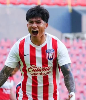 https3A2F2Fmedia.zenfs_.com2Fen2Fclub_deportivo_guadalajara_videos_5962F88cdfec3839075587b3d8ea.webp