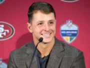 Notícias do 49ers: Brock Purdy ficou com roupa ‘feia’ depois de perder aposta com George Kittle