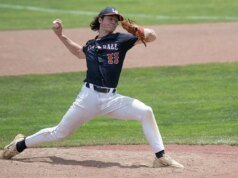 O ás do Lyman Hall, Liam Laffin, duas vezes campeão do CIAC, se comprometeu com o beisebol de Vanderbilt
