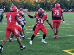 Wilbur Cross conta com a defesa do futebol e Barnett-McClees para vencer Westhill