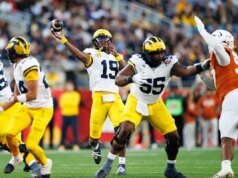 A programação do futebol americano de 2027 em Michigan é atualizada com o jogo do Texas
