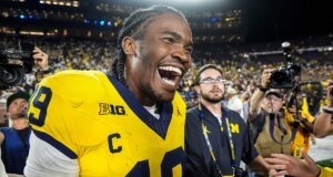 Bryce Underwood avalia o futebol americano de Michigan contra Western Michigan