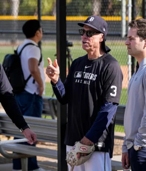 https3A2F2Fmedia.zenfs_.com2Fen2Fdetroit_free_press_usa_today_sports_articles_6552F7264cc9eb1a1.webp