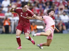 OFICIAL: Leonie entra, Chiesa sai da equipe do Liverpool na Liga dos Campeões