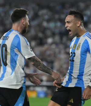 https3A2F2Fmedia.zenfs_.com2Fen2Ffootball_italia_articles_1322Fbf411982fc099e49743394b7a349087e.webp