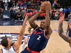 A NBA violou o teto salarial dos Clippers, banindo Ballmer por um ano